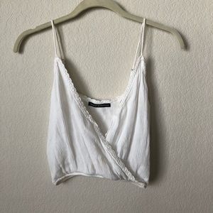 White lace trim cropped tank